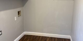 901 COREY Gallery 13