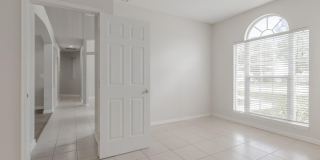 1942 DERRINGER Road Gallery 18