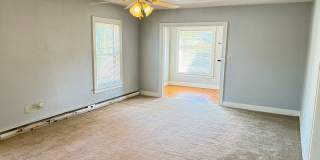Large 4 bedroom house in Washburne District Large 4 bedroom house in Washburne District Gallery 11