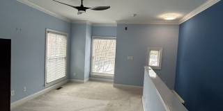 622 North Elm Street Gallery 9