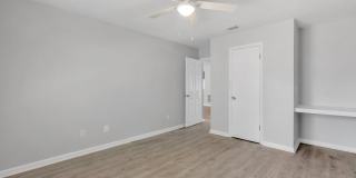 700-B Liberty Street unit: B Gallery 20