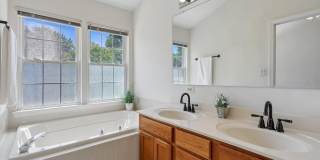 46 WADDINGTON LN Gallery 35
