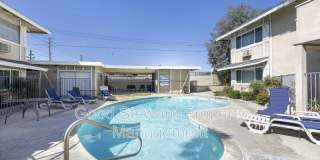 410 N Clark St. Gallery 26