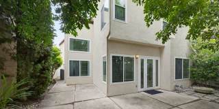 Beautiful Irvine Home with Vaulted Ceilings & Cozy Fireplace – 4 Del Adante Gallery 45