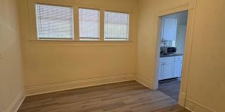 2 bedroom 1 Bath House Gallery 9