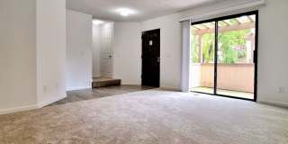 Remodeled 3bd 3-Story Townhouse With Attached Garage Remodeled 3bd 3-Story Townhouse With Attached Garage Gallery 13