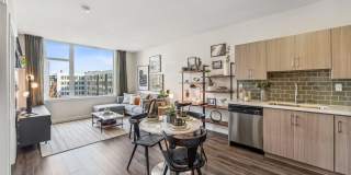 Alley South Lake Union Gallery 5