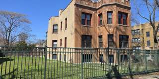 2437 W North Shore Avenue Gallery 1