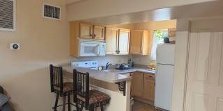 Custom Built Guest House - NW Tucson-Available July 1 Gallery 4