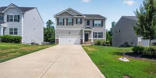 Spacious 5BR House in Augusta Spacious 5BR House in Augusta Gallery 1