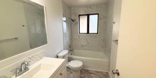 Lovely 2BD, 2BA Home In Lake Oswego with Lake Access!! Gallery 8