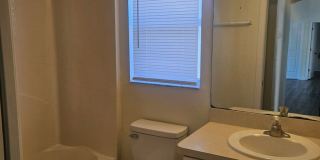 Beautiful 3-bedroom rental home in North Port Fl. Beautiful 3-bedroom rental home in North Port Fl. Gallery 33