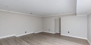 15436 SYMONDSBURY Way Gallery 45