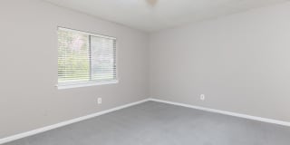 Hickory View Gallery 24