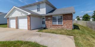 3 Bedroom, 2 bath duplex in Northern Columbia Gallery 1
