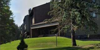 7301 W 101st Street Gallery 1