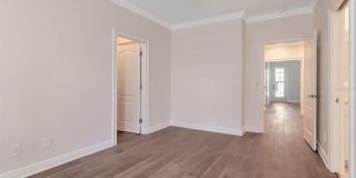 947 HEMINGWAY CIRCLE Gallery 43