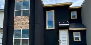 5504 N Crown Point Gallery 1