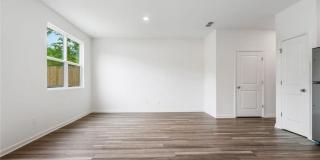 602 Jervis Way Gallery 11