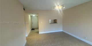 5201 Geneva Way 305 Gallery 12