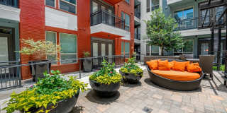 L2 Uptown Gallery 2