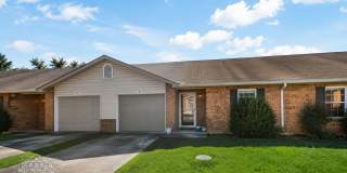 Great condo available now! Gallery 1