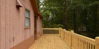 3 bed/2 bath in Lakeside School District, with rear deck! Gallery 37