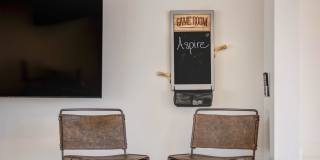 Aspire Gallery 25
