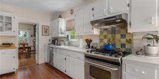141 Coggeshall Avenue Gallery 14