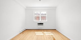 125 BERGEN Street Gallery 12