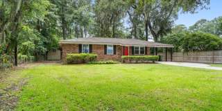 Southside Savannah Gem – 4BR Home in Windsor Forest with Sunroom & Patio Gallery 5