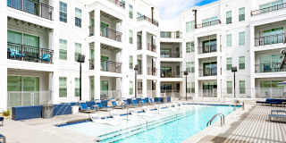 Park 35 on Clairmont Gallery 19