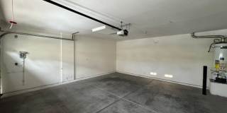 SW 3 bedroom ready to move in Gallery 26