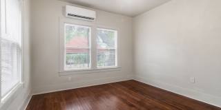 1618 W KINGS HWY Gallery 7