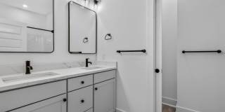 Modern Comfort in the Heart of Johns Island Gallery 47