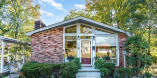 1003 Robinhood Lane - 1 Gallery 1