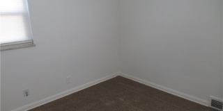 29107 Fuller Avenue Gallery 13