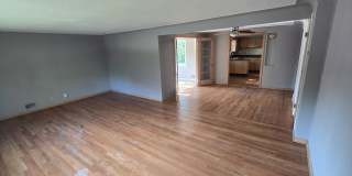 3982 Meadowbrook - up Gallery 5
