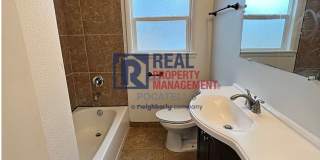 4 bedroom 2 bath - 1 Car Detached Garage - Small dog negotiable Gallery 11