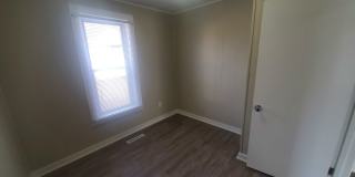 Updated 3 Bedroom, 1 Bathroom Home! Gallery 8