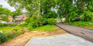 SCORE 50% OFF 1ST MONTH'S RENT IF SIGNED BY JULY 24! Spectacular 3 bedroom home in Carrick available now! Gallery 15