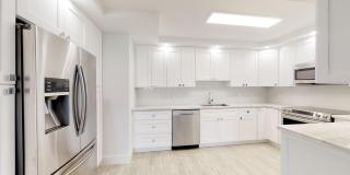 3980 Oaks Clubhouse Drive Gallery 1