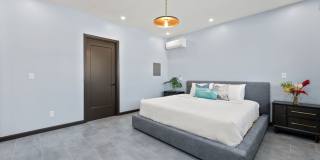 Kahala Zen: Spacious Modern Oasis w/ Studio, Garden & Lush Garden Gallery 46