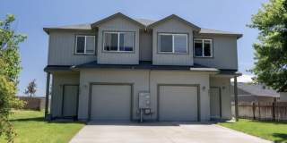 2454 Northwest 8th Street Gallery 1