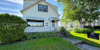 1929 South 10th Street - Upper Gallery 1