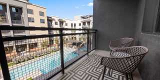 Blume on Central Gallery 36