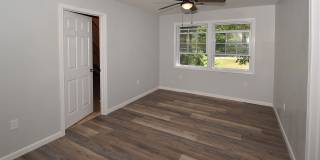 265 B Lincoln Street Gallery 7