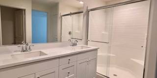 Welcome home to this beautiful Murrieta Town Home! Gallery 34