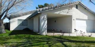 Gorgeous 3 Bed 2 Bath House in a Great Neighborhood Gallery 1
