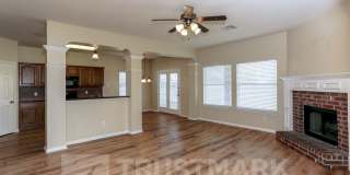 212 Crowfoot Gallery 7